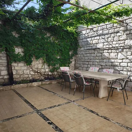 Summer Island Apartament *